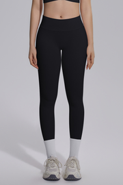 The Élanora Legging — product photo 10