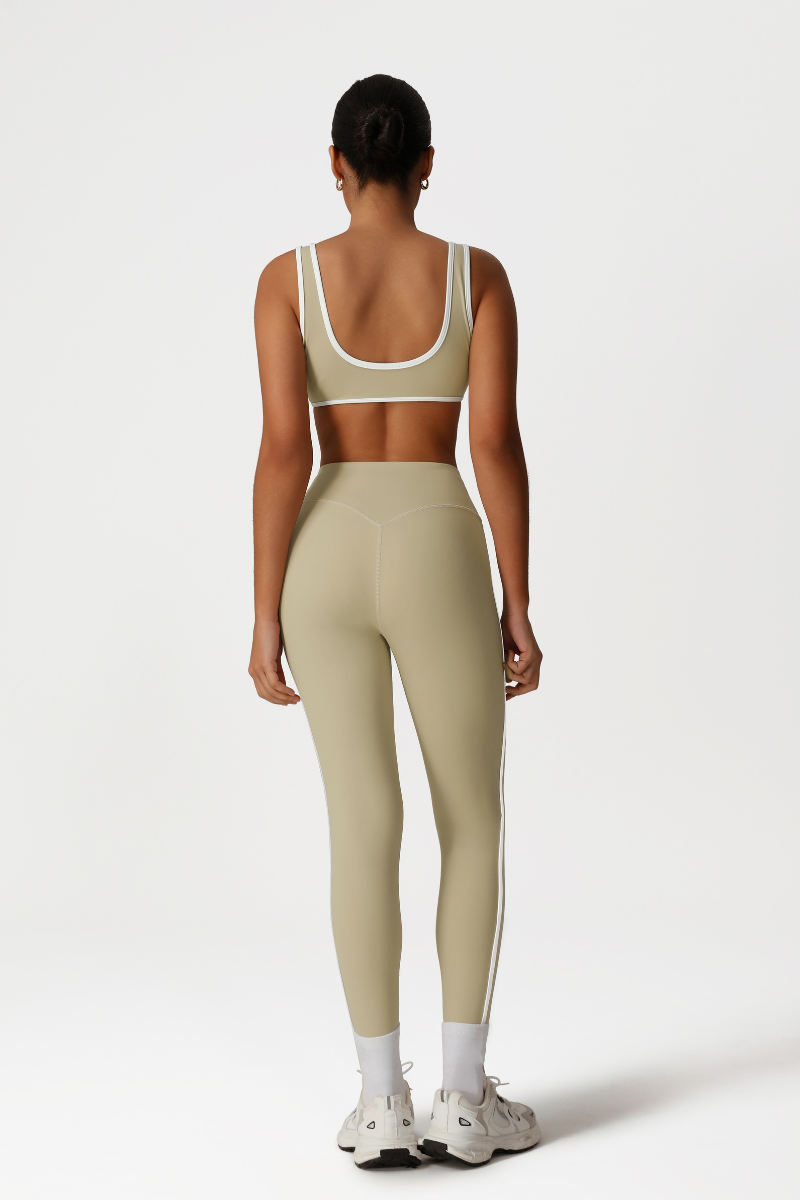 The Deauville Bra & Legging Set — product photo 11