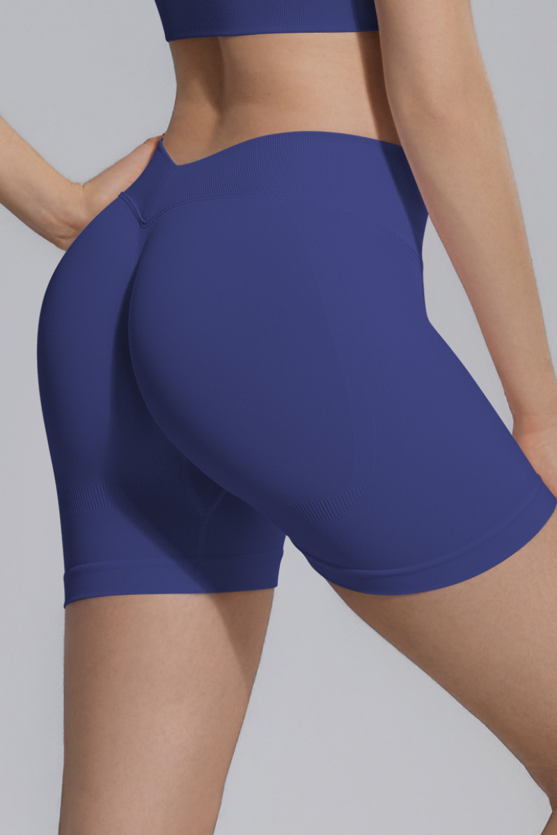 The Élanora Short — product photo 9